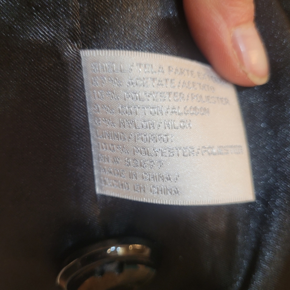 Elegant Black Women's Coat - Picture 7 of 12